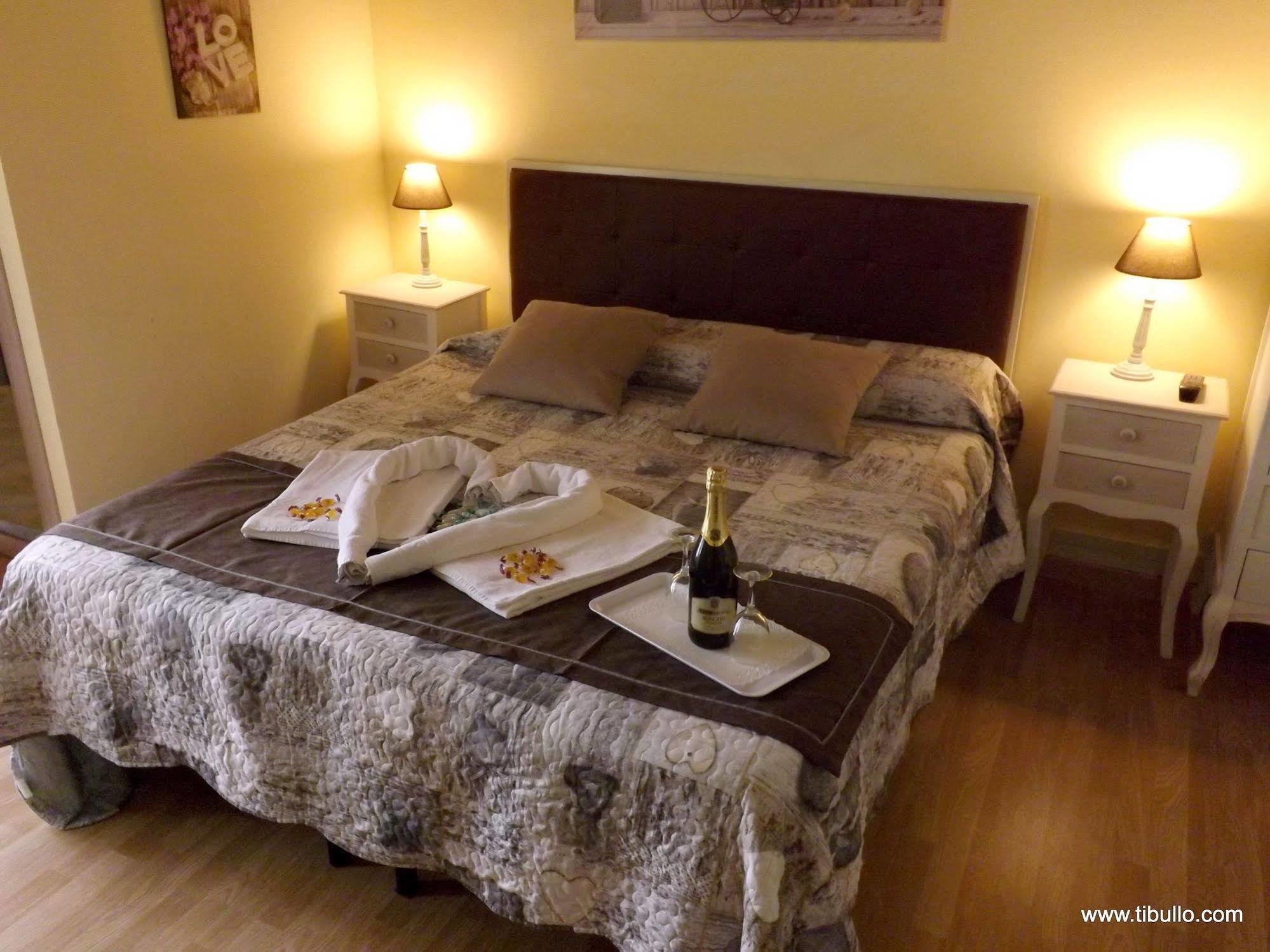 רומא Tibullo Guesthouse מראה חיצוני תמונה